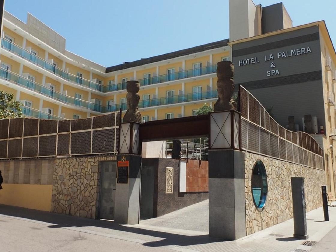 La Palmera & Hotel 4*