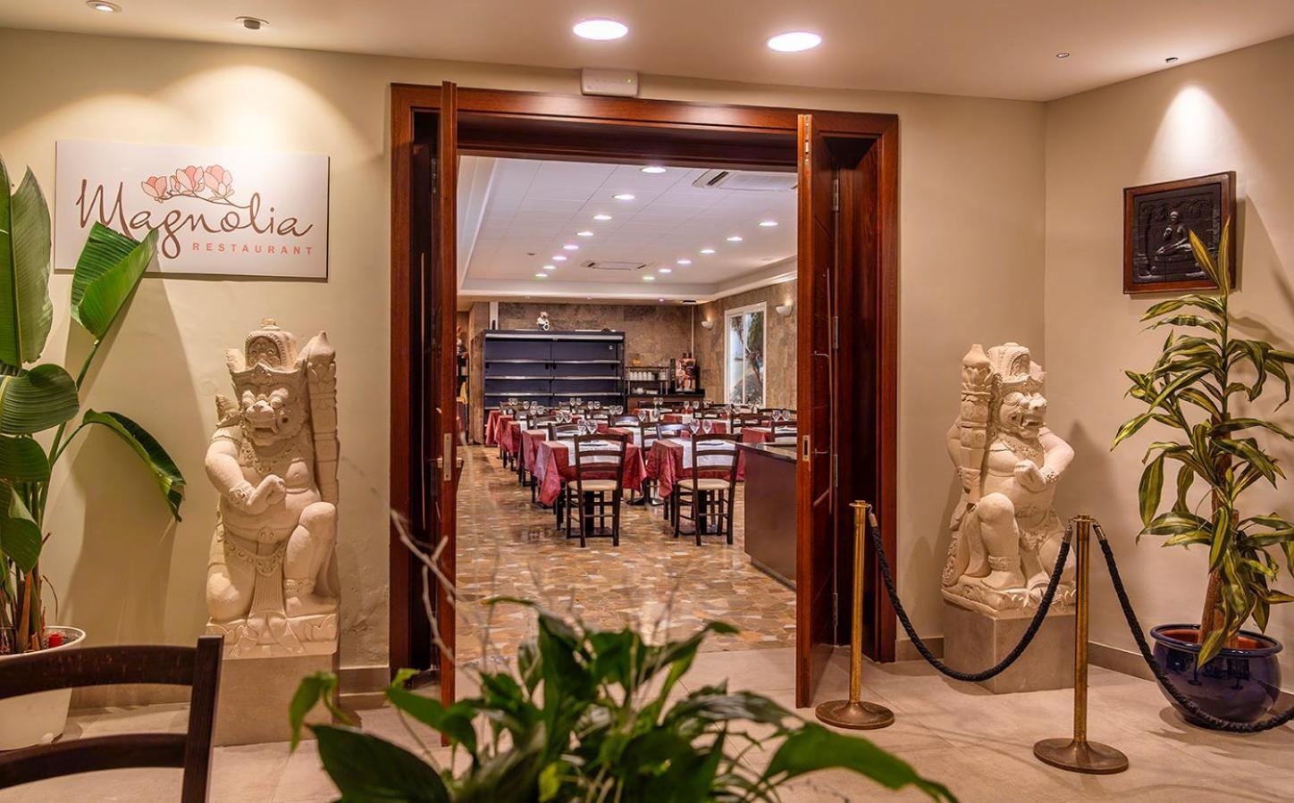 La Palmera & Hotel 4*